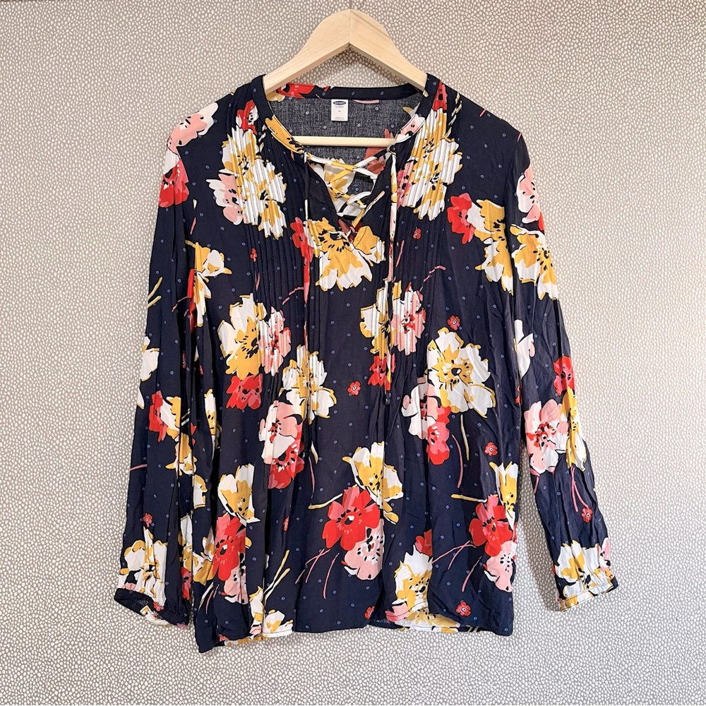 🆑M Old Navy Swing Floral Top Longsleeve Boho Navy Blue